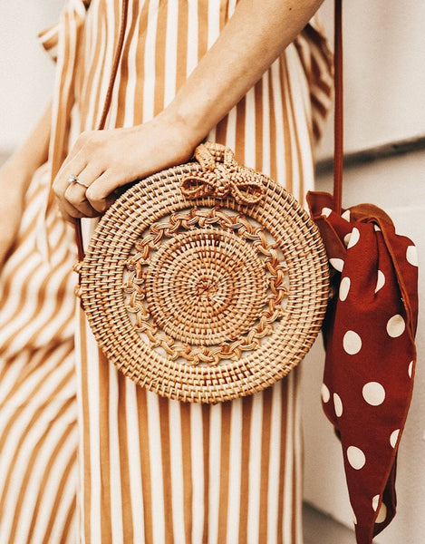 Yogodlns Round Straw Bags Women Summer Rattan Bag Handmade Woven Beach Crossbody Bag Circle Bohemia Bali Box