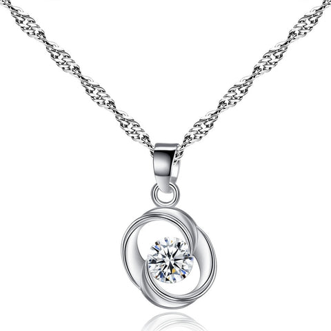 Creative Hollow Out Geometric Chain Necklace Ladies Exquisite Wedding Pendant Accesories Women's Fashion Jewelry Girl Gifts